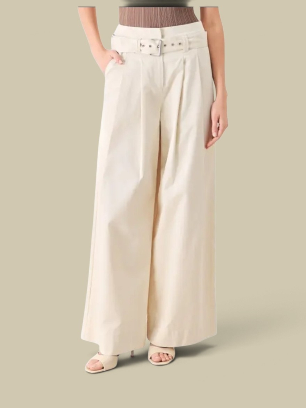 New York & Company cream wide leg pants in XS